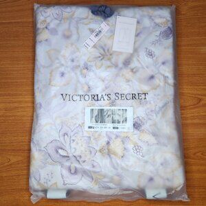 Victoria's Secret Floral Stripe Packable Beach Towel 2 in 1 Convertible Backpack